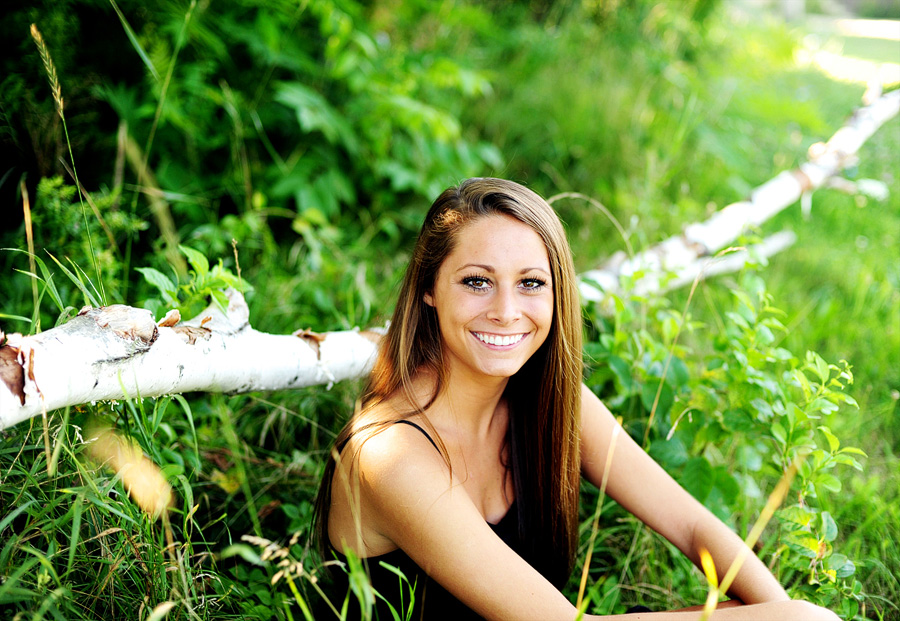 I did Natalie's senior photos at Fort Williams -- gorgeous!