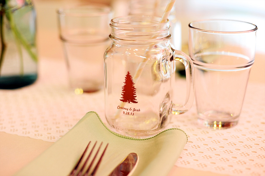 Cortney & Josh gave these awesome custom mason jar glasses as favors! 