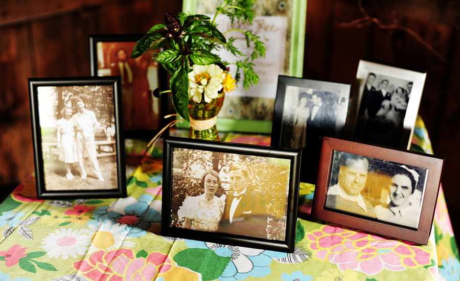 They had a table set up with old family photos -- so nice to look at!