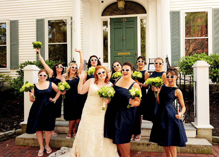 Heather & her ladies in their matching sunglasses!