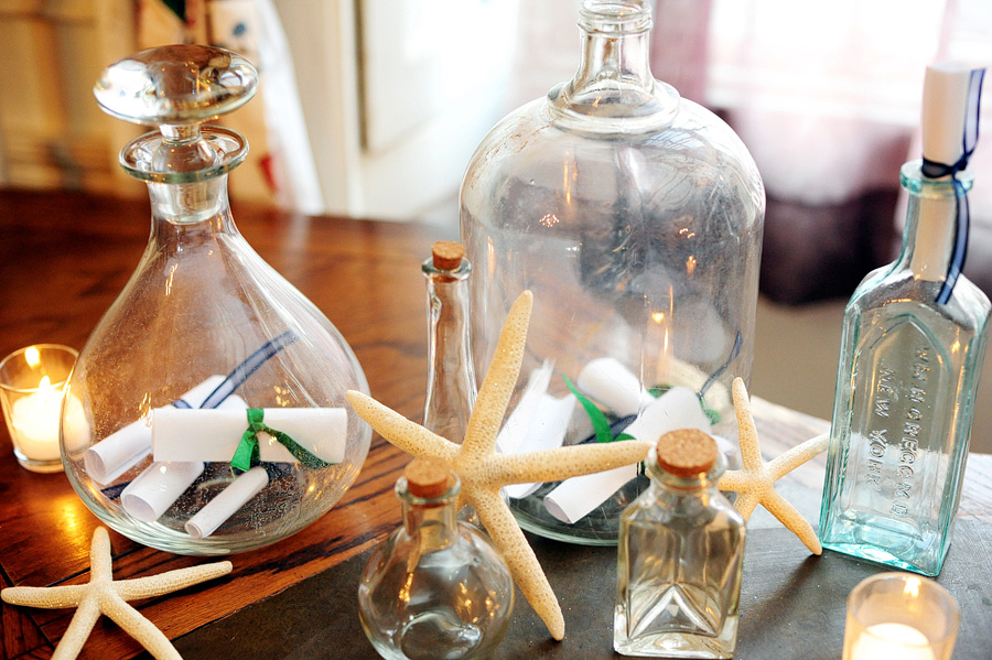 Heather & David had some gorgeous ocean-themed decor, including a station to put a note in a bottle for them to read later. :)