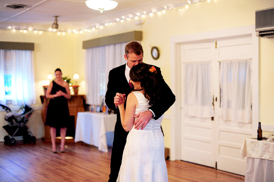 Helen & Sean's first dance!