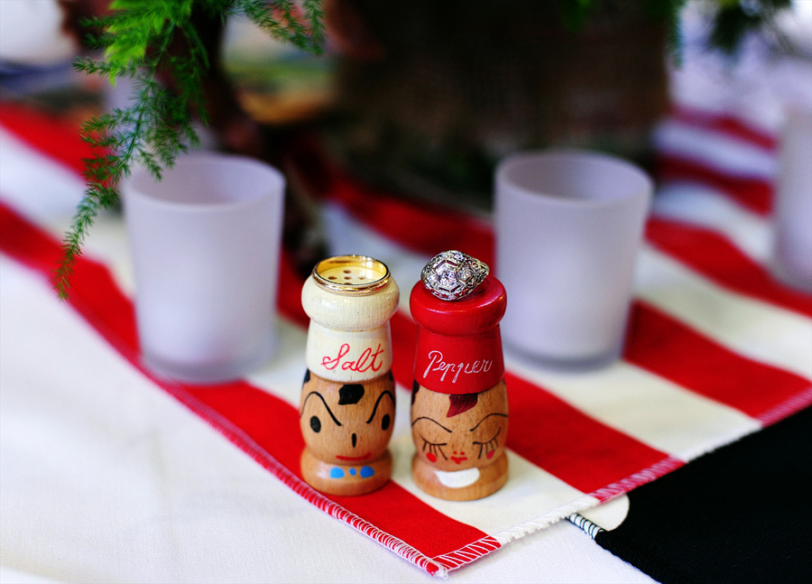 One of my favorite ring shots, on one of the many mismatched salt and pepper shakers they had on display. :)