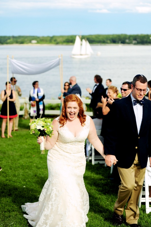 Heather & David retreated from their ceremony chuppah and spent 10-15 minutes alone, which was a great chance for their guests to mingle!