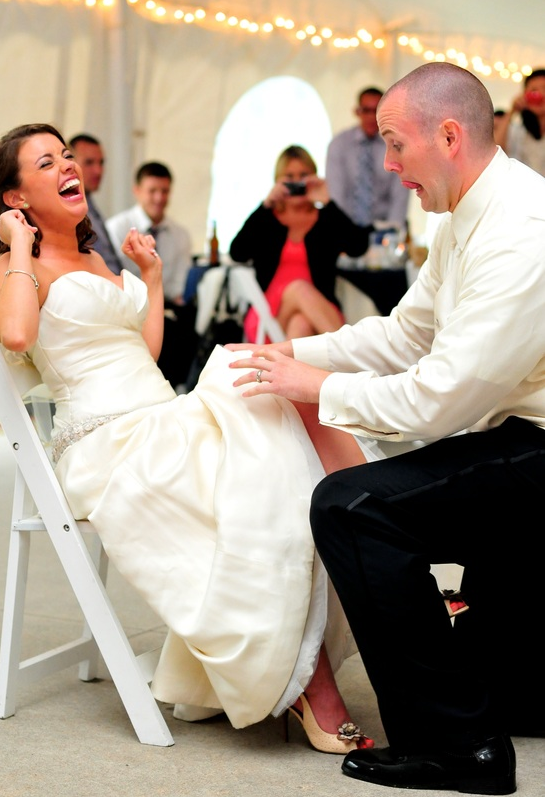 Nikki & Dan were one couple who had SO MUCH FUN with the garter removal and bouquet toss!