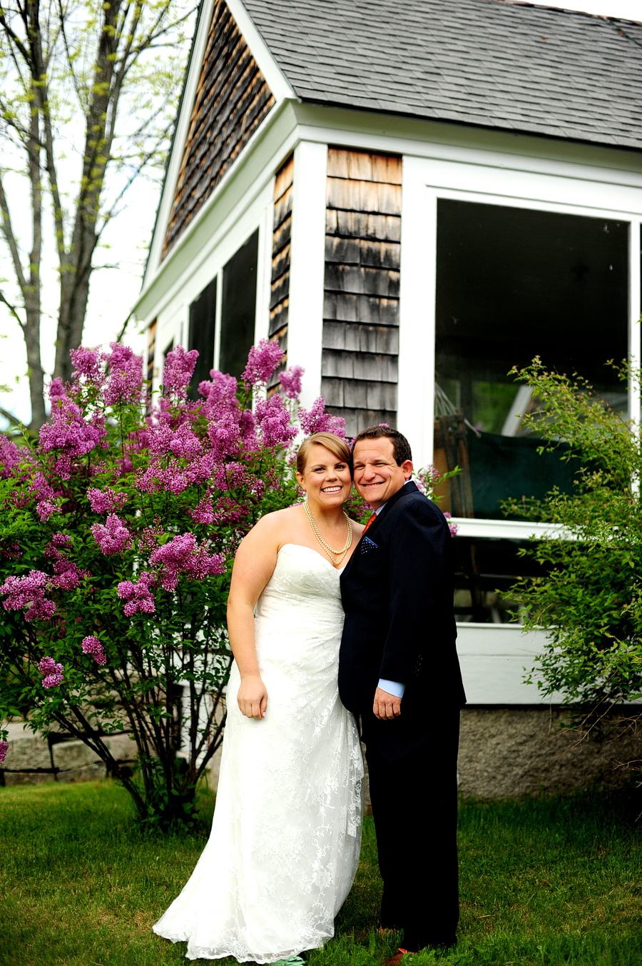 spring wedding at moody mountain farm