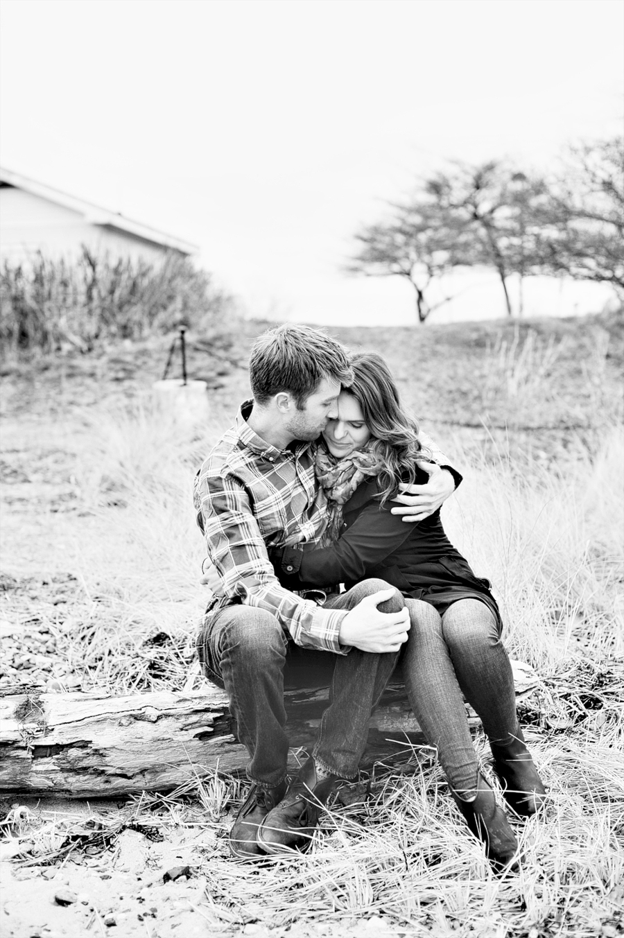 east end beach engagement photos