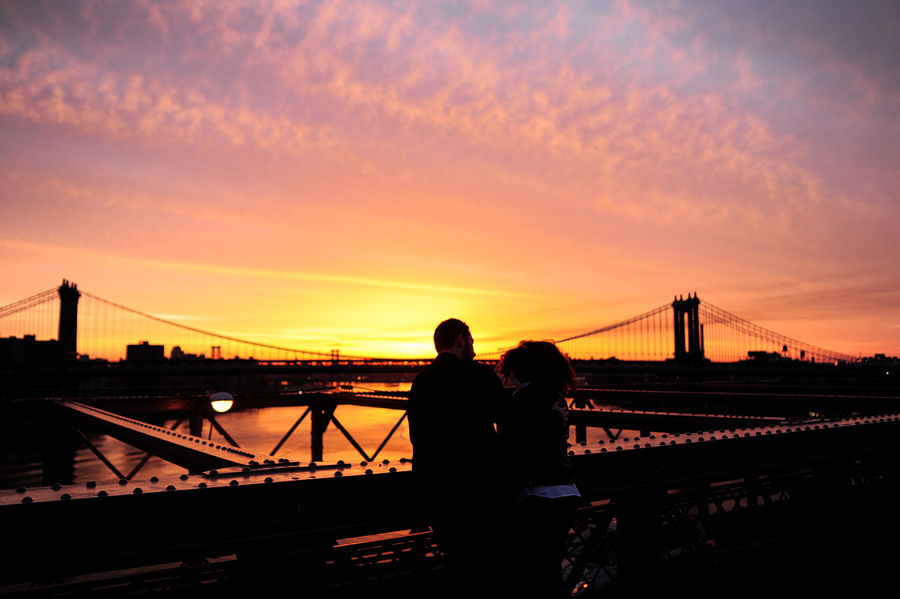 brooklyn bridge sunrise