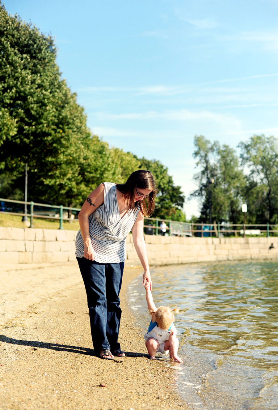 family photos on the beach at castle island