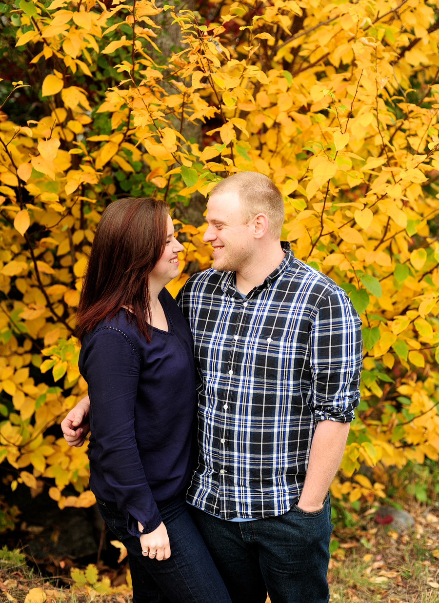 engagement photos in maine with autumn leaves