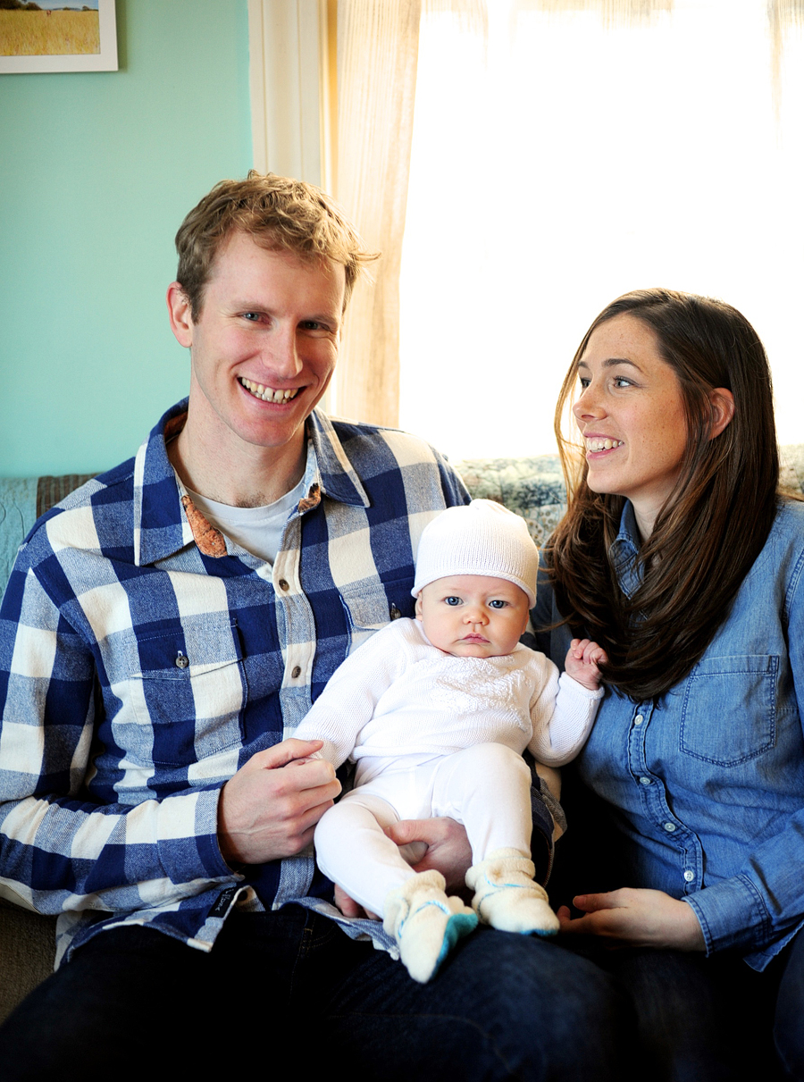 relaxed family photos in portland, maine