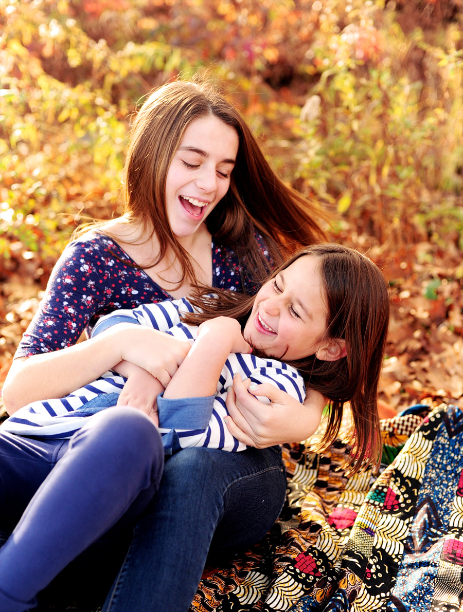 fall family session at fort williams park