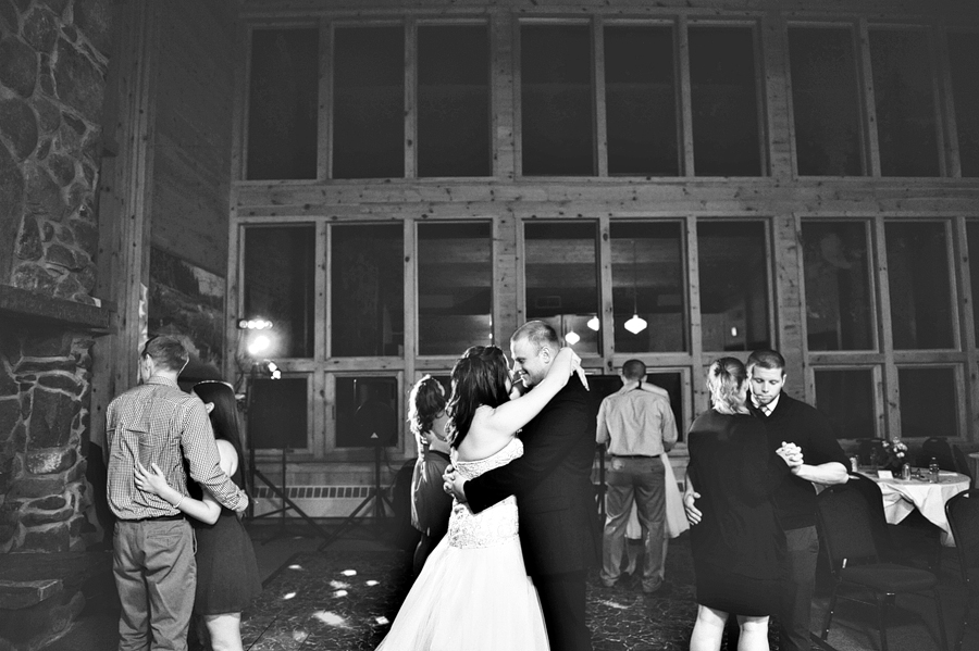sugarloaf outdoor center wedding, sugarloaf wedding, sugarloaf maine, maine wedding photographer, sugarloaf wedding photographer