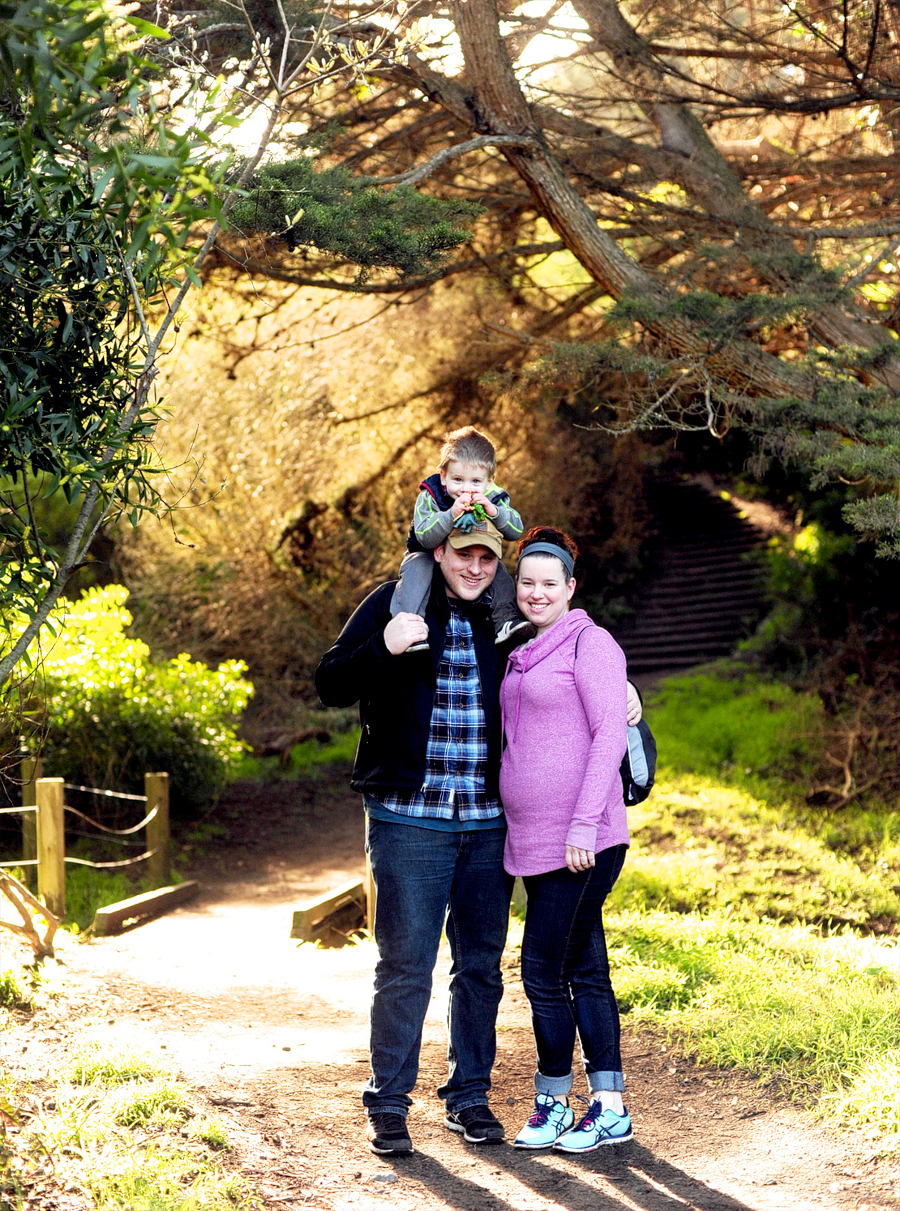 mile rock beach family session