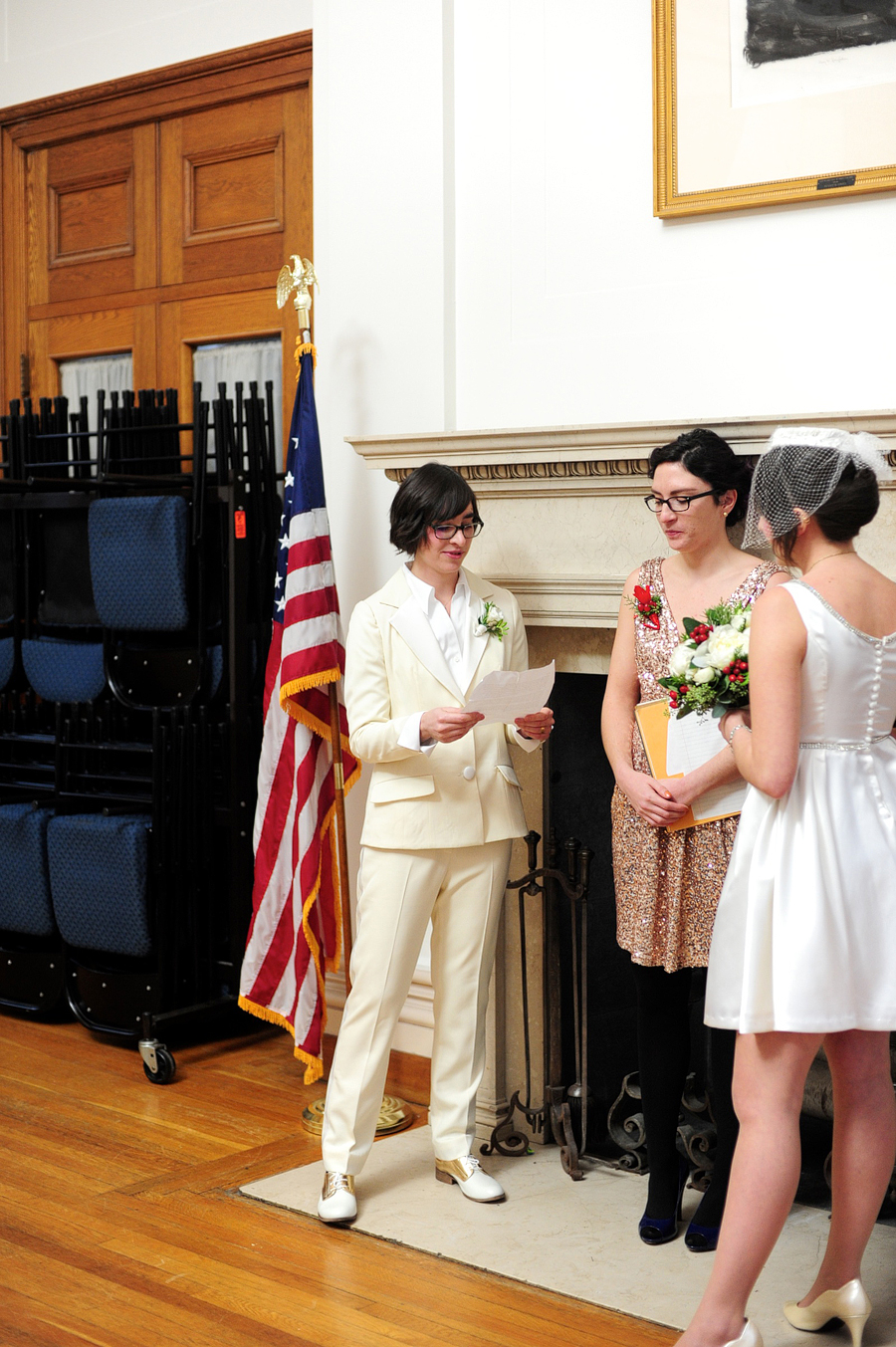 bride reading her vows