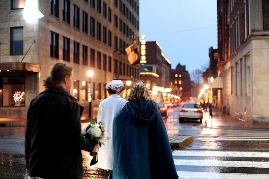 people crossing congress street