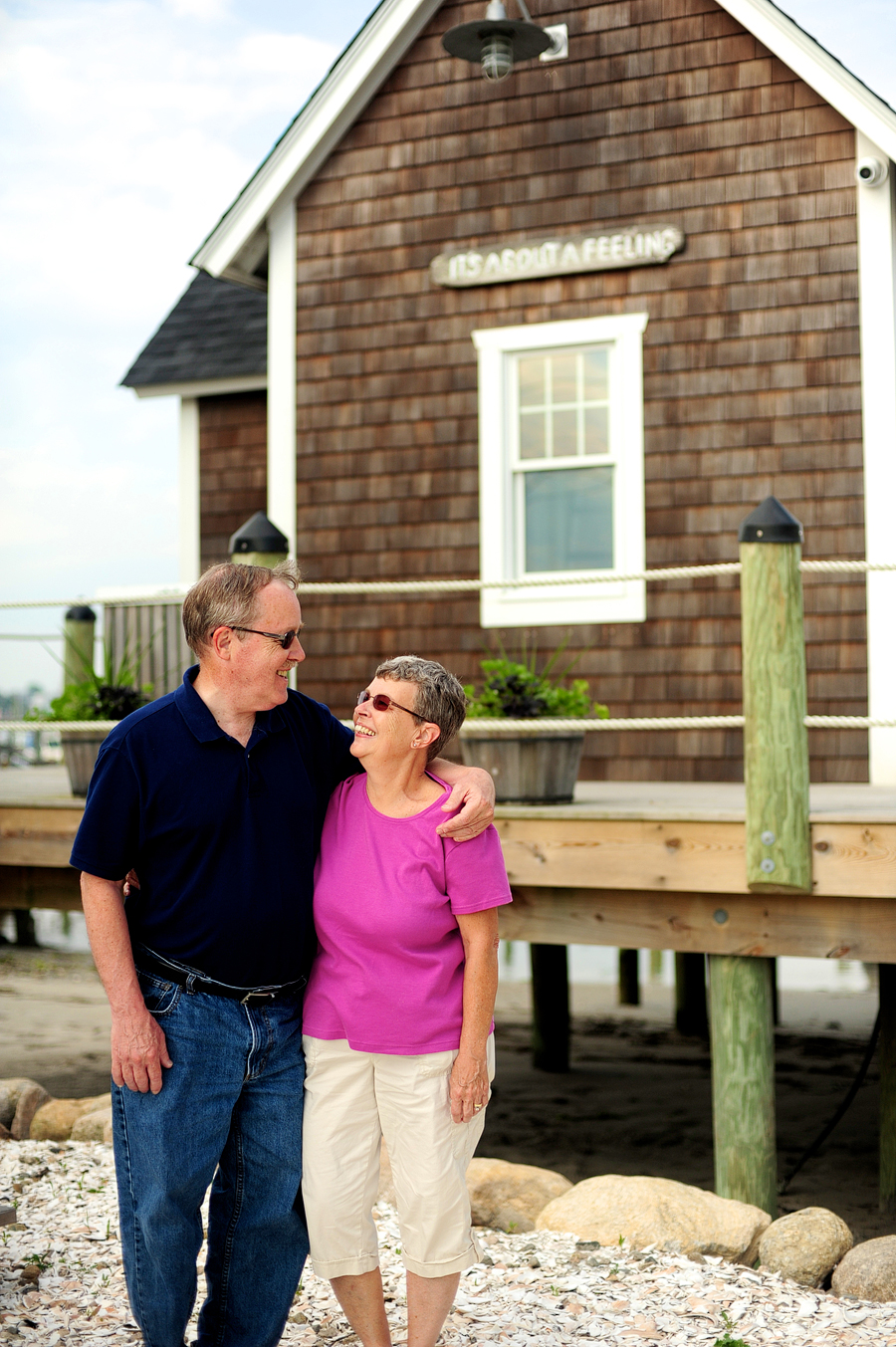 beach cottage couple portrait