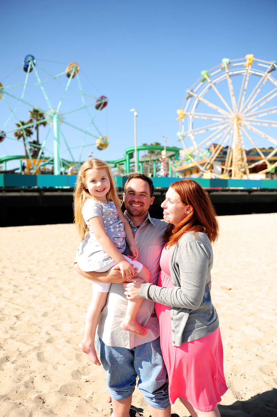 fun family photos at santa cruz beach boardwalk