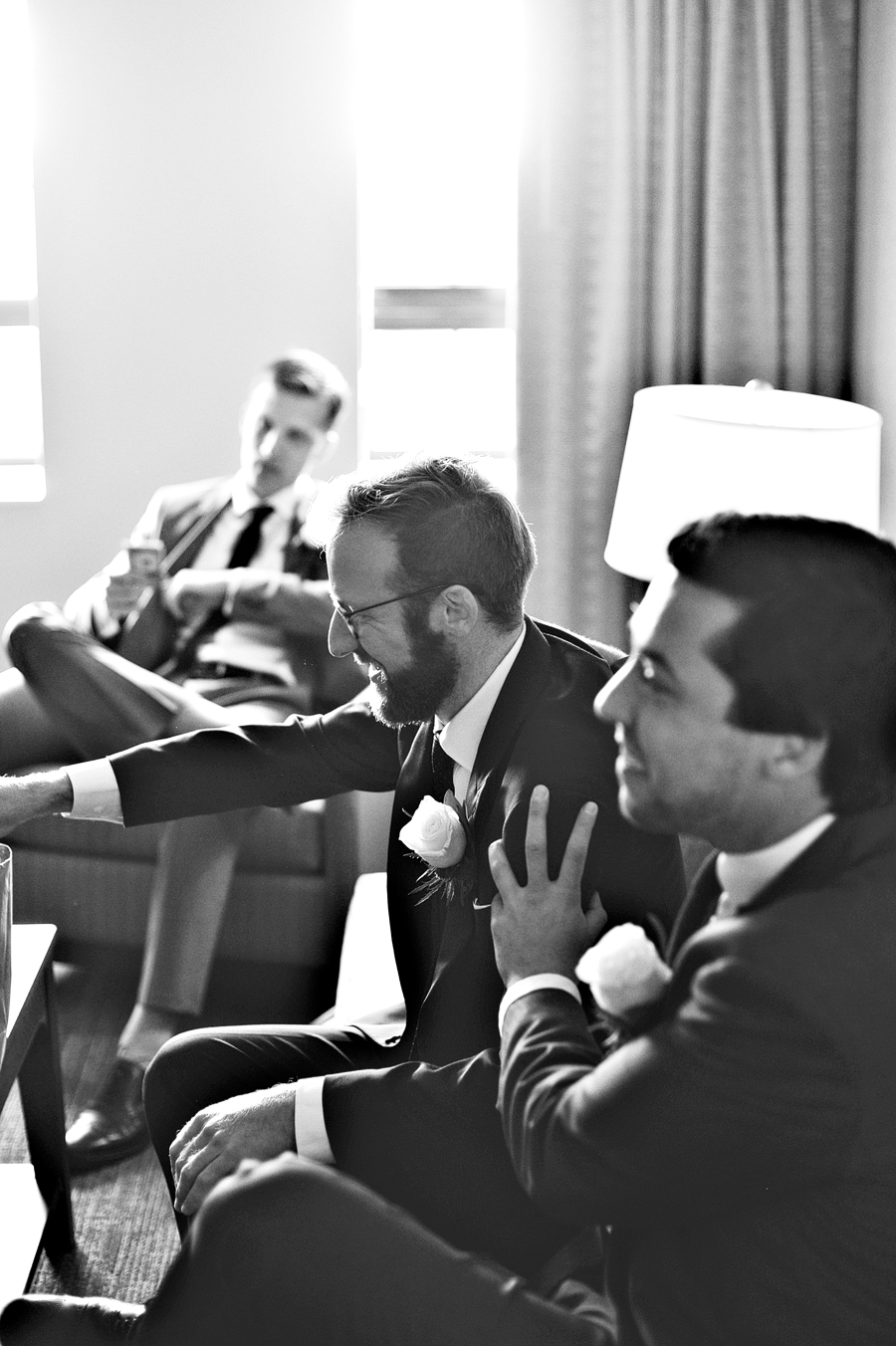 groomsmen getting ready