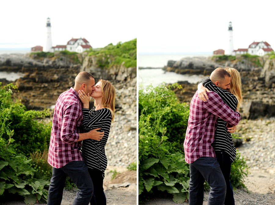 engagement photos at portland head light