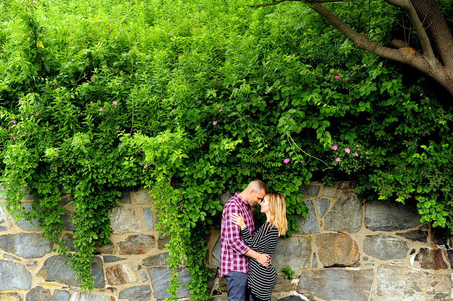 engagement photos in cape elizabeth, maine