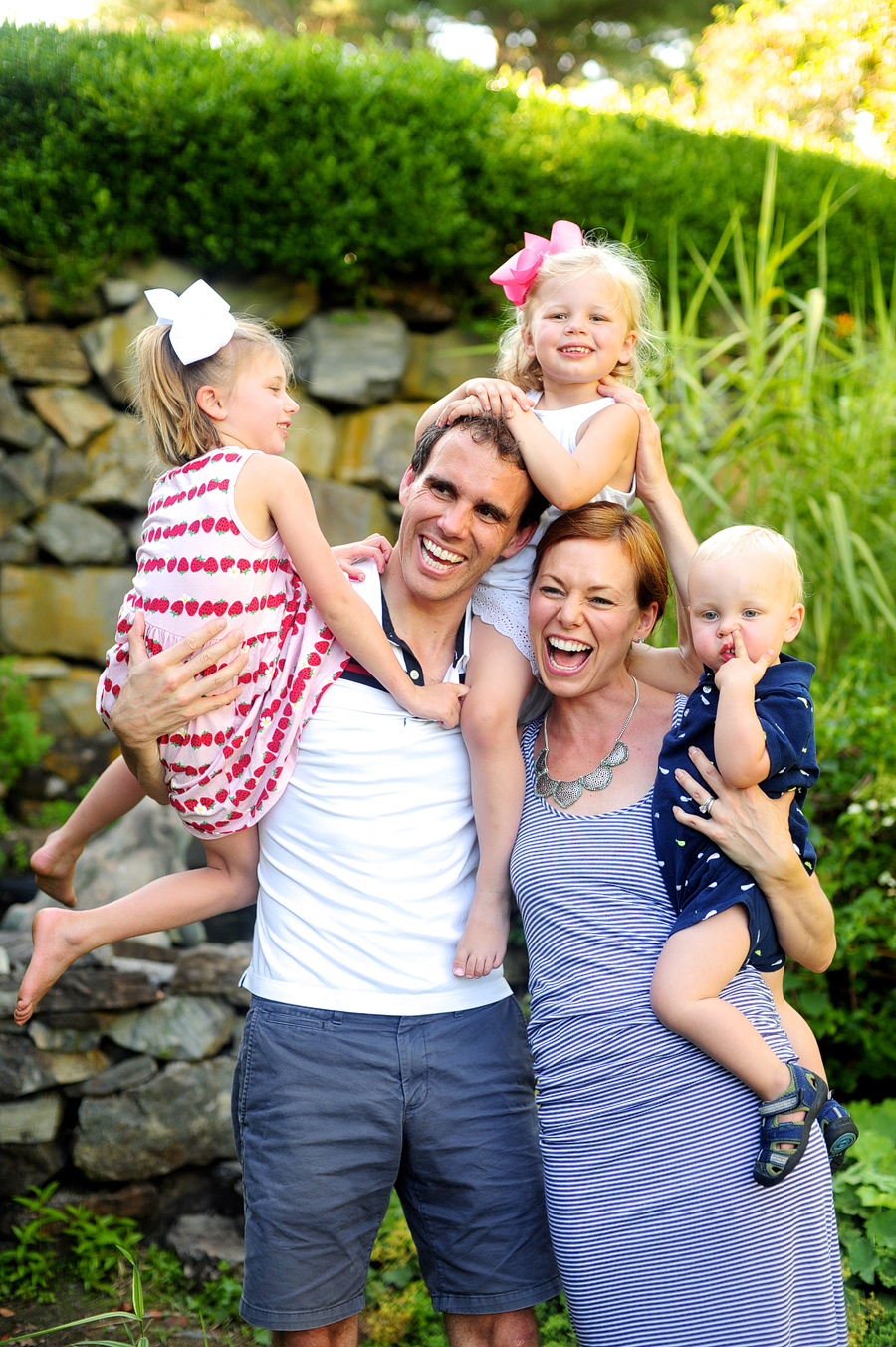 fun, lifestyle family portraits in maine
