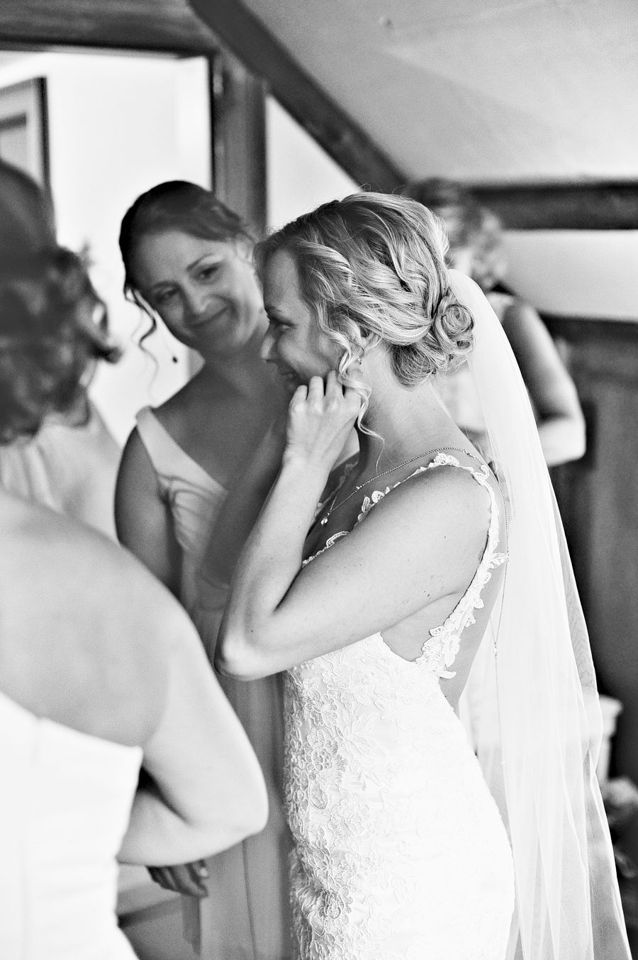 bride getting ready at new hampshire wedding