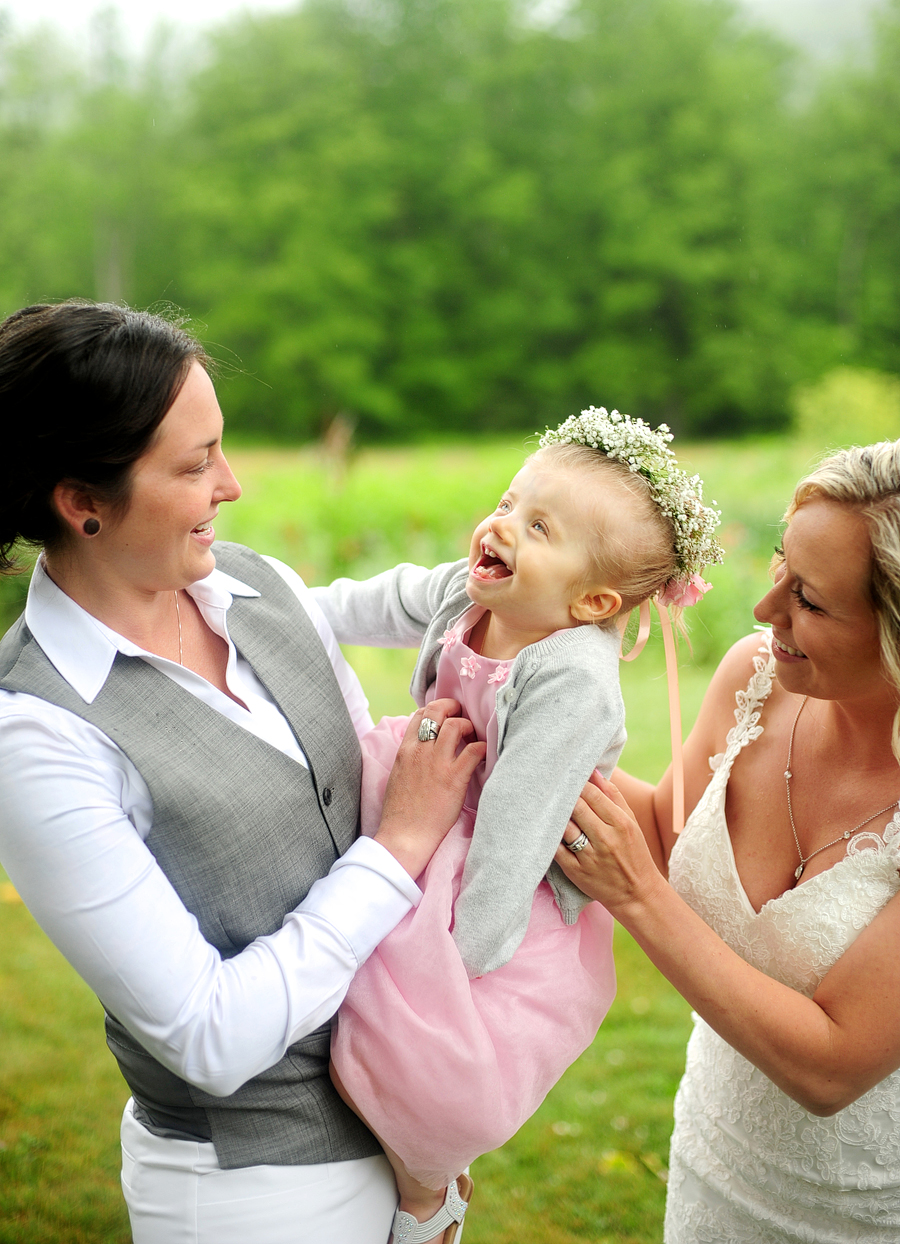 fun formal portraits at wedding