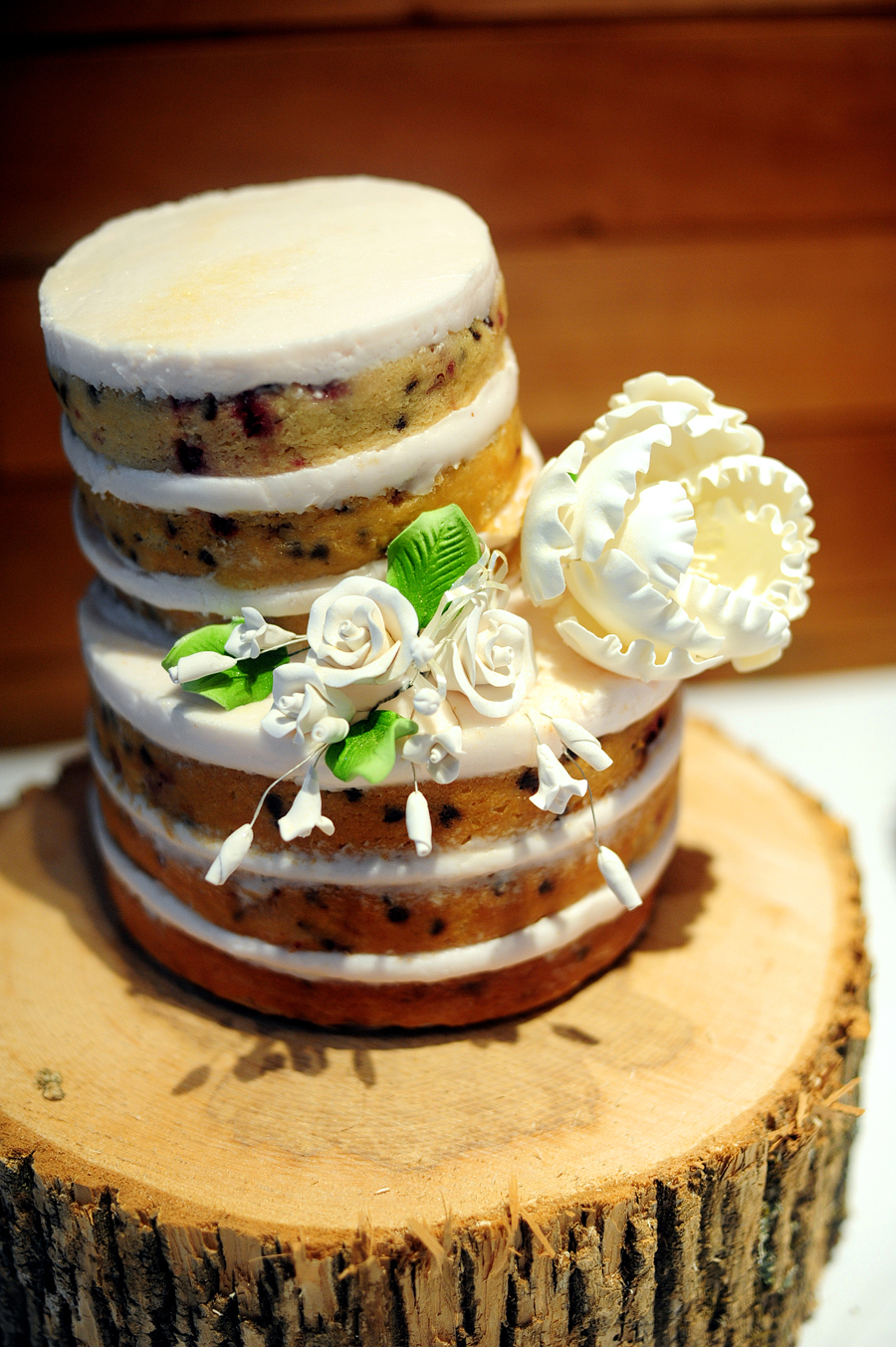 tiered wedding cake