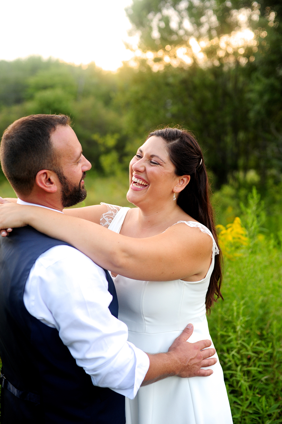 backyard wedding in new harbor, maine