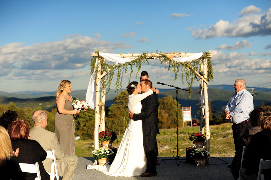 sunday river peak lodge wedding