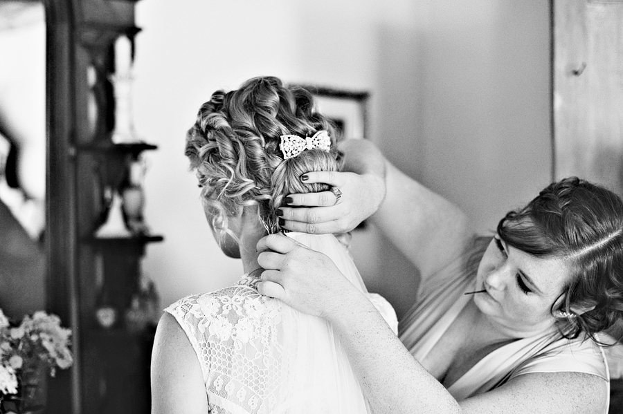 bride getting ready with bridesmaids