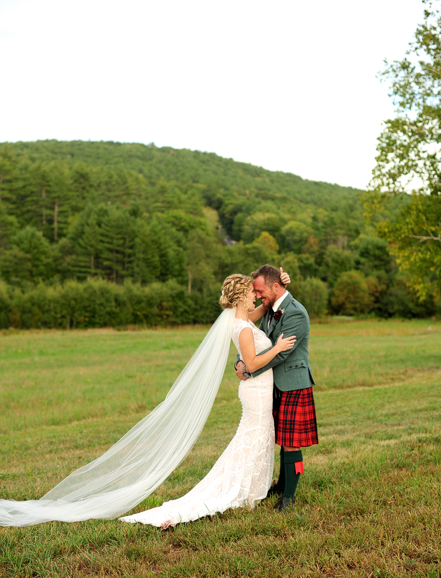 maine backyard wedding in parsonsfield