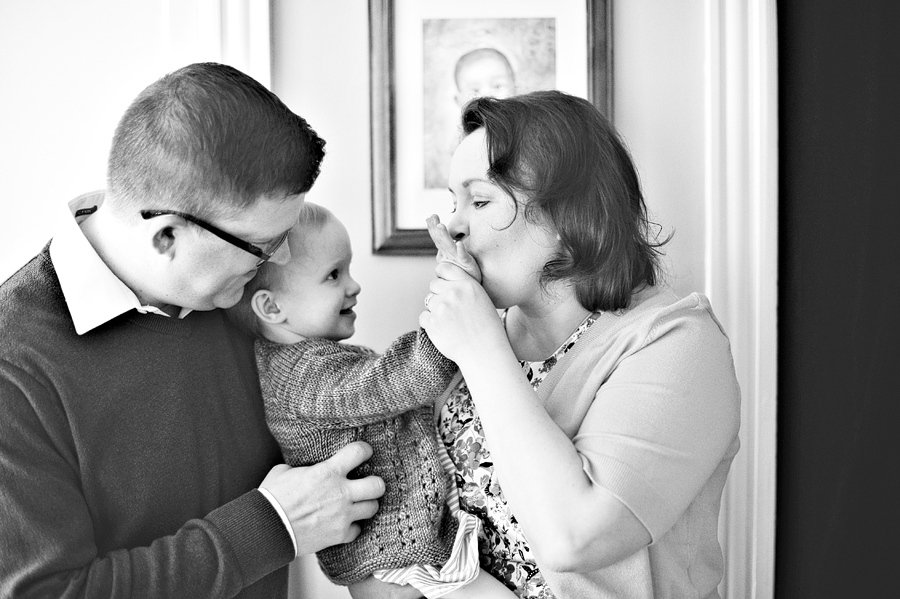 relaxed family photos in maine