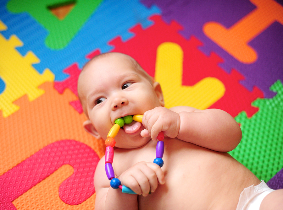 intimate baby session in portland, maine