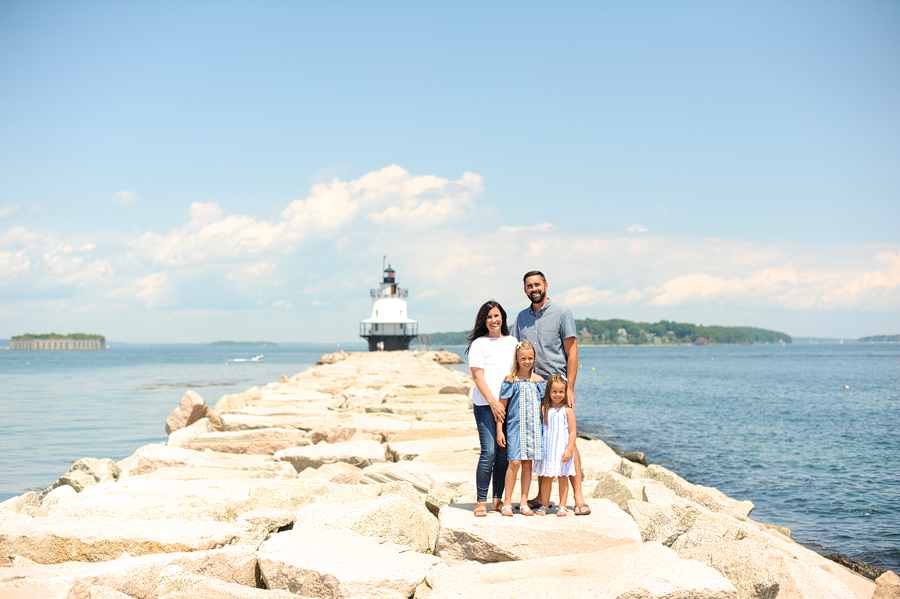 spring point ledge lighthouse family session