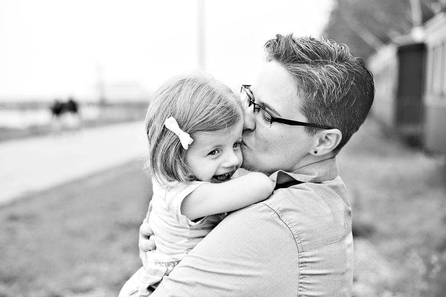 east end beach family session