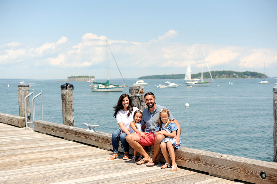 spring point ledge lighthouse family session