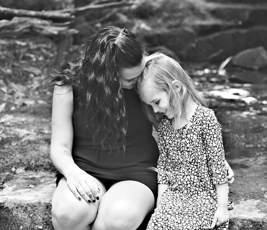 mother and daughter photos in maine