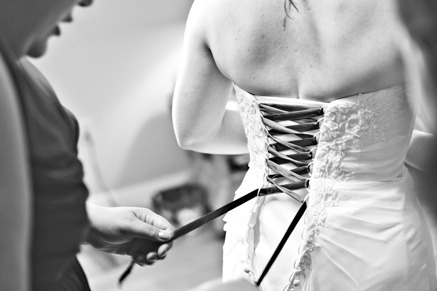 bride getting ready