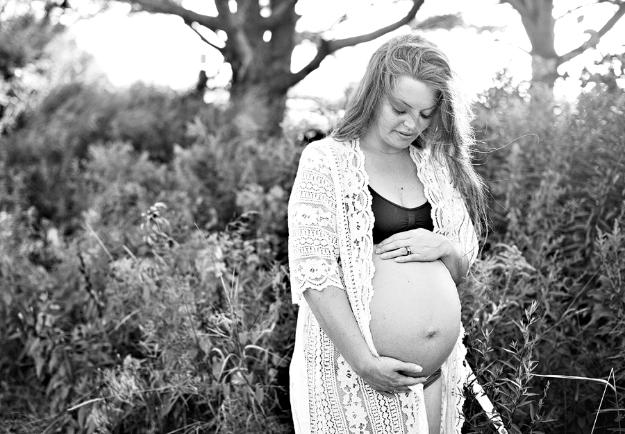 kettle cove maternity photos