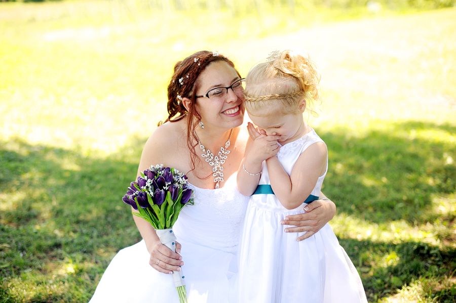 bride with flower girl