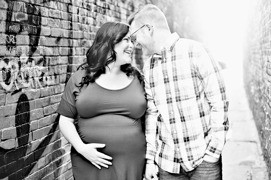 downtown portland maternity photos