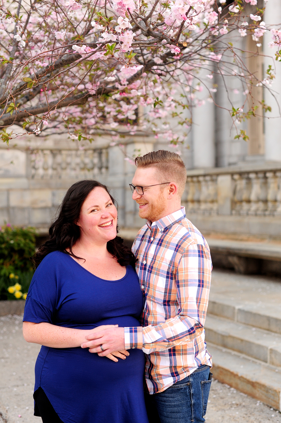 cherry blossom maternity photos in maine