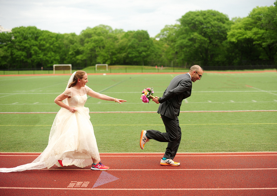 fun running wedding photos