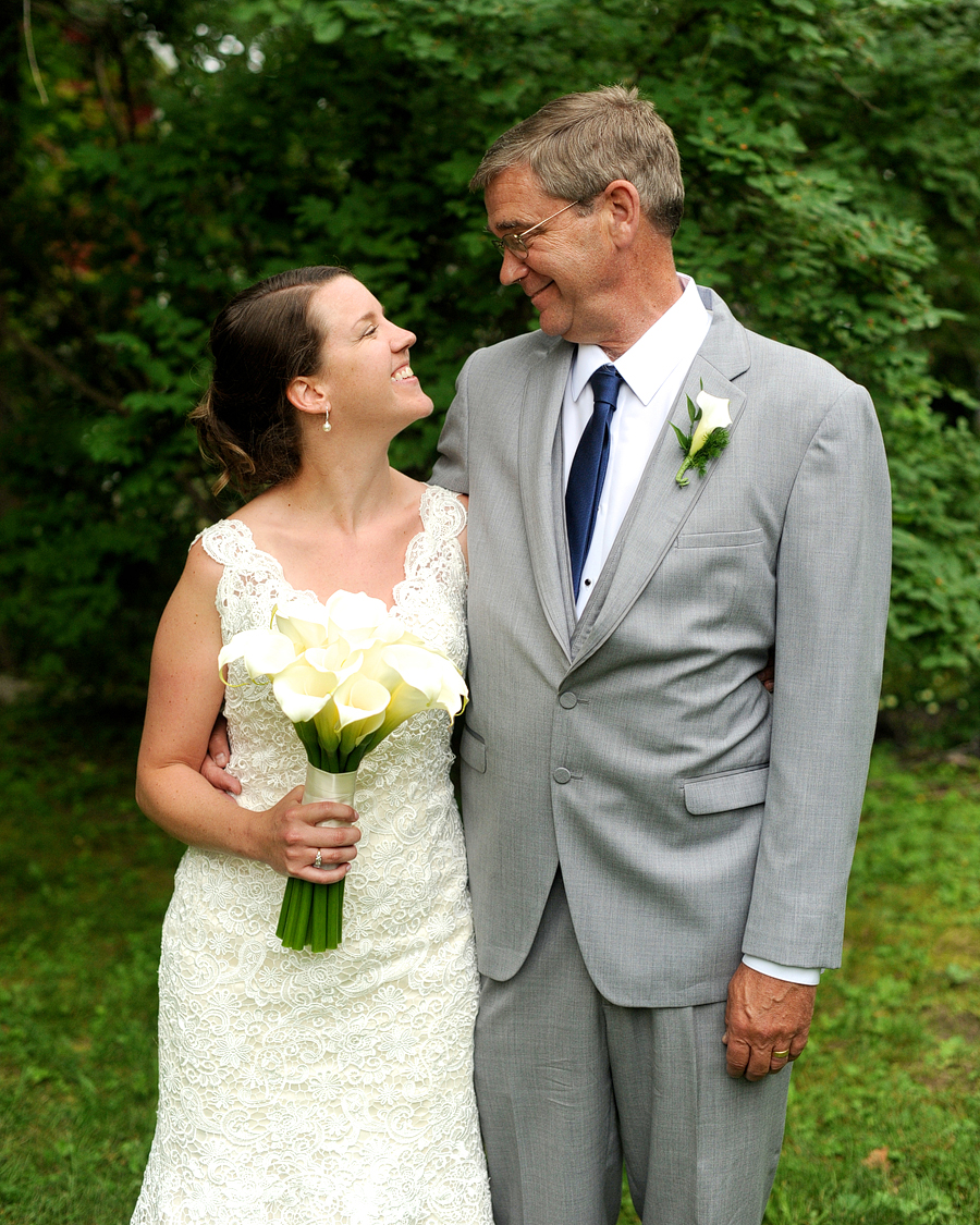 bride with her dad