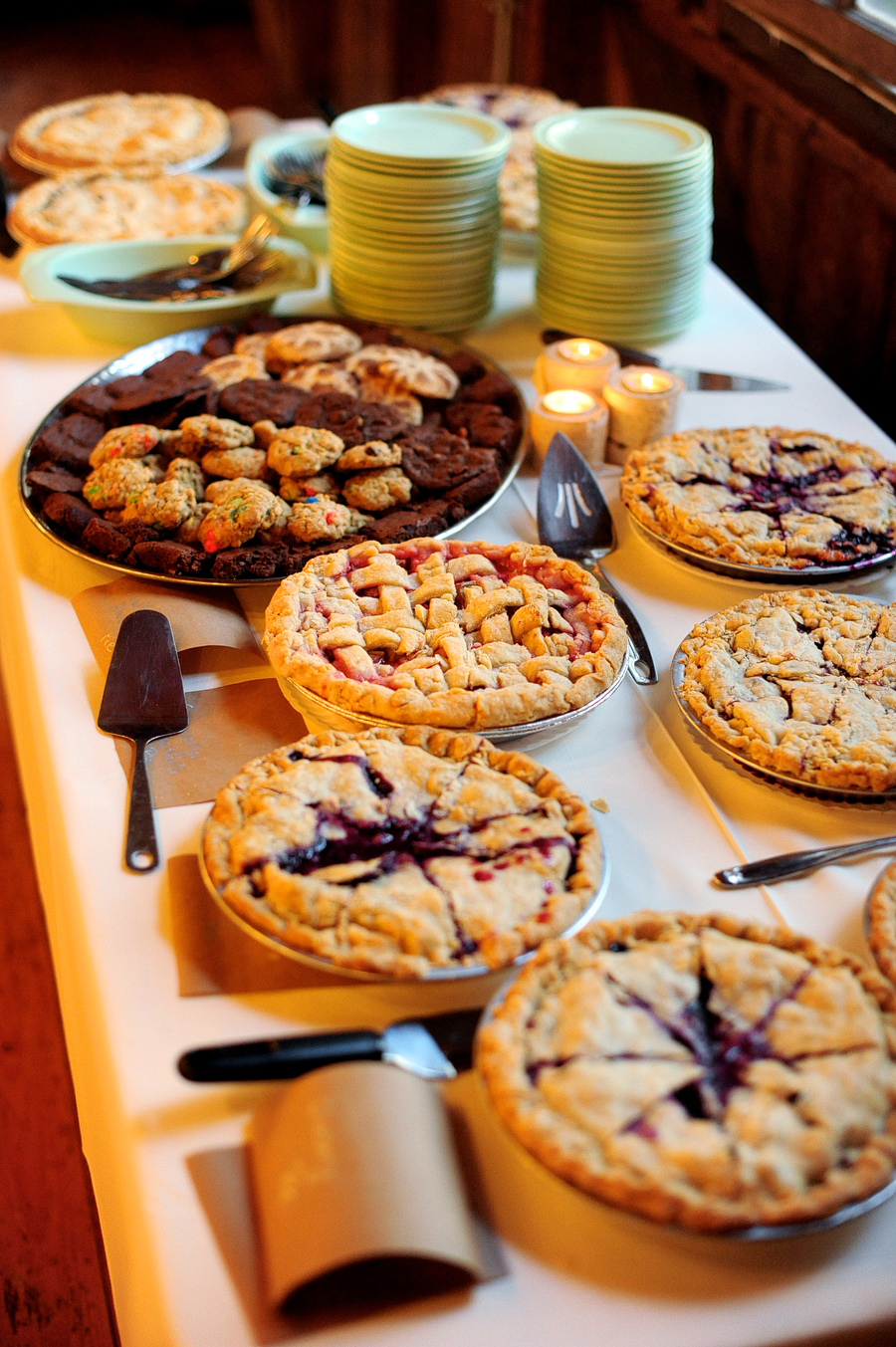 wedding dessert table