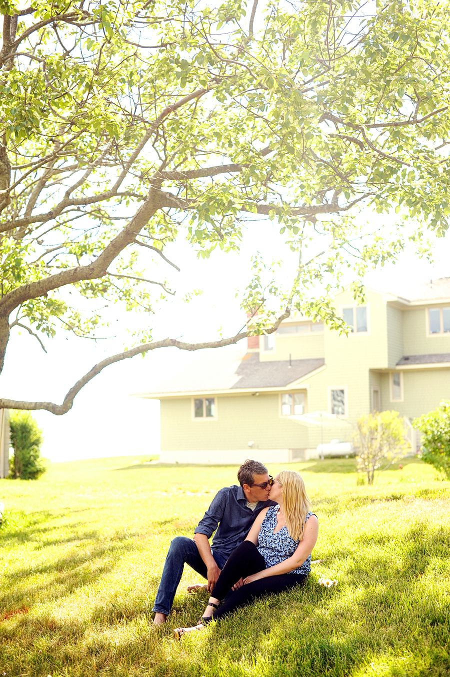 engagement session in cape elizabeth maine