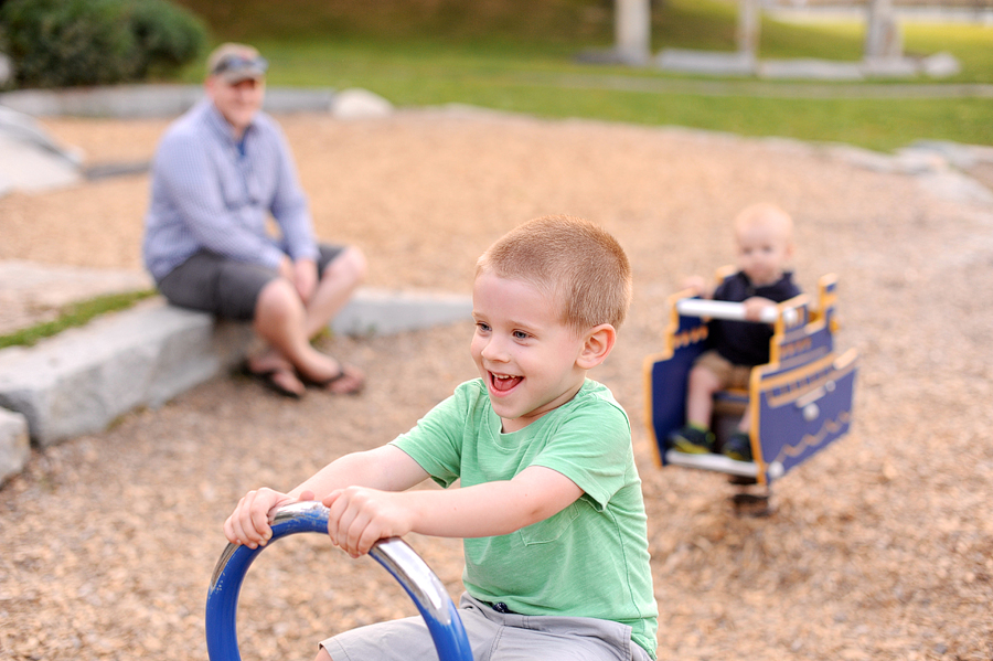 deering oaks park family photos