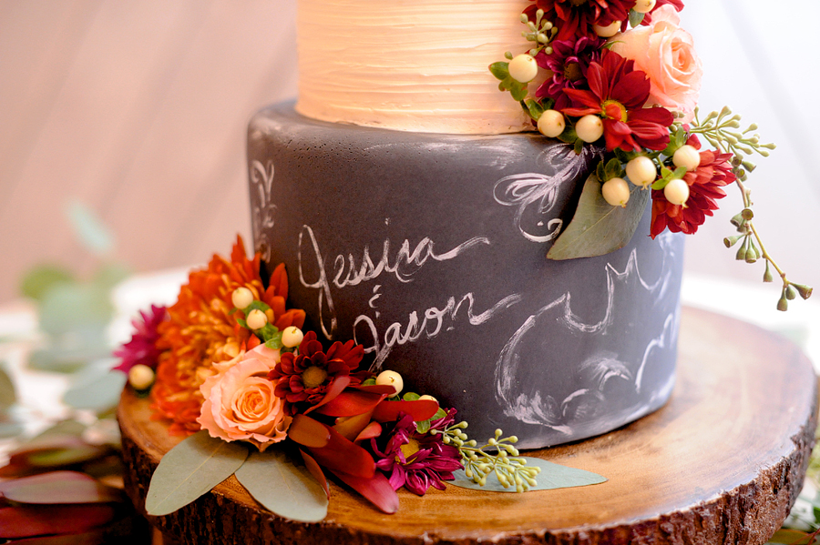 autumn nomad wedding cake